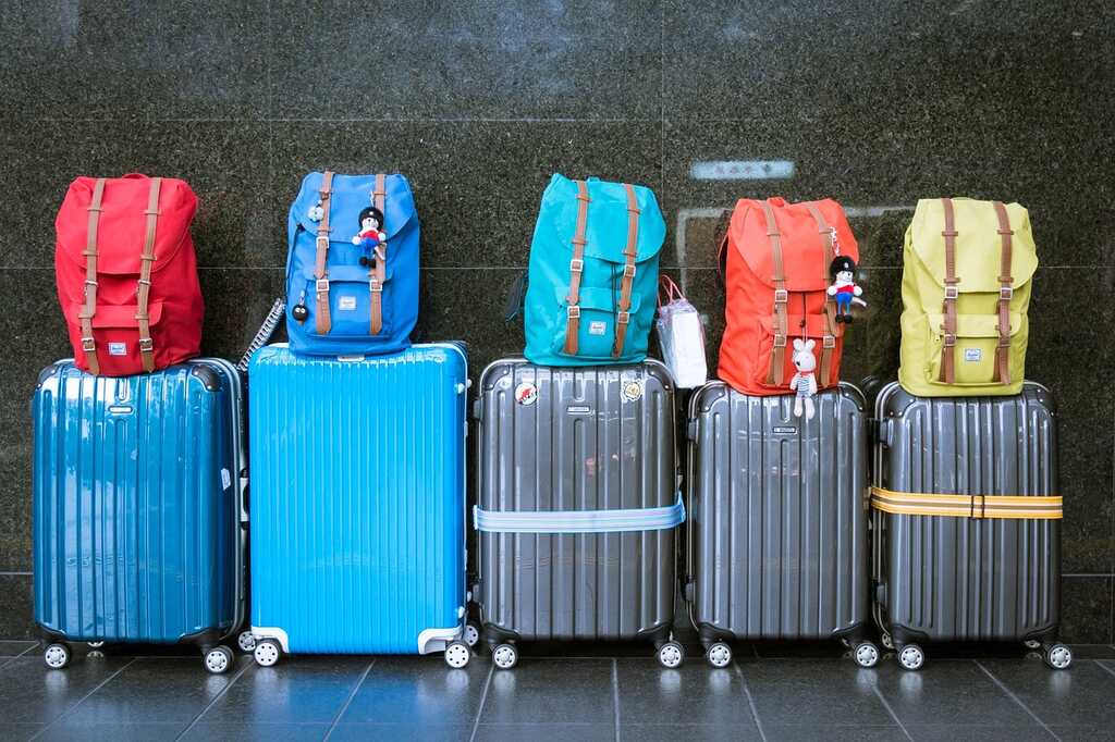Malas de uma família que definiu o plano ao comparar o seguro viagem