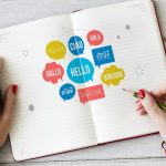 Tradutor para viagem: saiba o que é, como funciona e quais são os tipos!