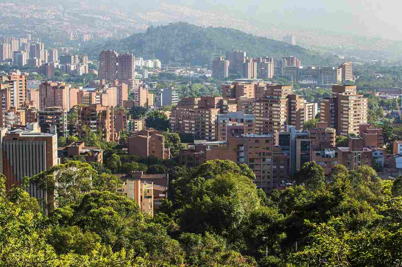 vista de uma cidade colombiana